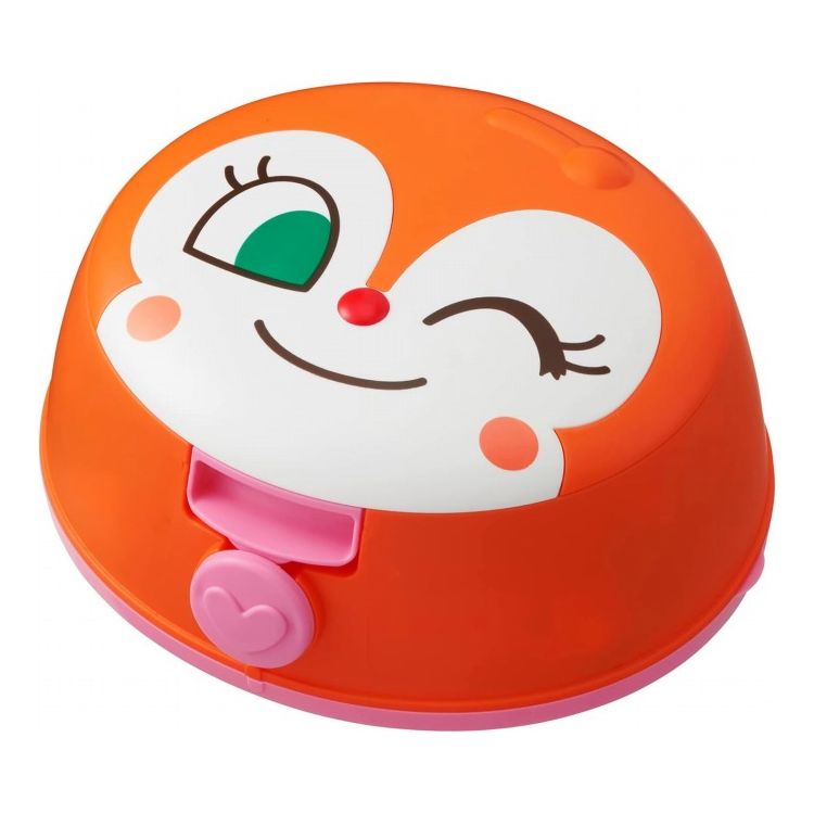 ●おしりふきやウェットティッシュのケースに。●ワンタッチでフタが開きます。お子様のいたずらを防ぐ安心ロック付き。●デスクで場所を取らないコンパクトサイズです。●アンパンマンおしりふき60枚入が2個付いています。ケースサイズ（約）幅17×奥行15×高さ7.5cmシートサイズ（約）幅18×奥行14cm【送料について】北海道、東北、九州は送料を頂きます。【配送について】沖縄、離島は配送できません。予めご了承ください。アンパンマン おしりふきアンパンマンばいきんまんドキンちゃんおしりふき（60枚入）×3個パック