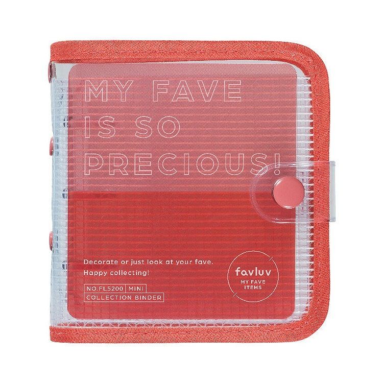 【商品名】ファブラブ バインダー 3穴バインダー 赤 FL5200アカ【特長】「favluvシリーズ」は「”推し活”をもっとカラフルな毎日に」をコンセプトに、推しのグッズの収納からデコまで楽しめるシリーズとなっています。推しメンのカラーを選べる8色展開です。コレクションバインダーはお気に入りのトレカやフォトカードなどをキレイに収納できるアイテムです。ミニサイズとレギュラーサイズの2サイズ展開です。◆製品情報●持ち歩きにぴったりなミニサイズたくさん集めたお気に入りのトレカや写真をキレイにコレクションできる3穴バインダーです。フォトカードやトレーディングカードが収まるサイズで、持ち歩きにもぴったりです。バインダーにはポケットリフィル(3穴)が10枚セットされており、追加で別売りのポケットリフィルやミニルーズリーフもセットできます。●会報誌や大判写真も収納できるレギュラーサイズたくさん集めたお気に入りをキレイにコレクションできる大容量の6穴バインダーです。トレカなどを収納できるポケットリフィルが2枚、会報誌やチケットなどを収納できるポケットリフィルが3枚セットされています。追加で別売のポケットリフィルをセットできるので収納物に合わせて自分好みにカスタマイズ可能です。●透明表紙で自分好みにカスタマイズ表紙が透明なので、表紙の内側にもお気に入りの写真を入れて楽しめます。表・裏表紙には2つ折りカスタムシート入り。カスタムシートにお気に入りの写真を挟んで保護したり、シールを貼って自分好みにデコレーションしたりできます。●お気に入りのチャームを付けられるチャームホール付き背表紙にはチャームホールが付いており、お気に入りのチャームやキーホルダーを付けることができます。推しのアクリルキーホルダーやライブグッズを付ければ、トレカやフォトカードと一緒に持ち歩くことができます。◆スペック【コレクションバインダー　ミニサイズ】●外形寸法：約112(W)×119(H)×30(D)●質量：83g●セット内容：バインダー×1冊・カスタムシート×表裏各1枚、ポケットリフィル(3穴)×10枚●最大収納枚数：ミニルーズリーフ(3穴)方眼は約50枚、ポケットリフィル(3穴)は約30枚●材質：【共通】PVC(バインダー)、PP(ポケットリフィル)、PET(カスタムシート)、スチール(とじ具)【コレクションバインダー　レギュラーサイズ】●外形寸法：約175(W)×237(H)×30(D)●質量：241g●セット内容：バインダー×1冊・カスタムシート×表裏各1枚、ポケットリフィル(6穴)カードタイプ×2枚、ポケットリフィル(6穴)×3枚●最大収納枚数：ポケットリフィル(6穴)は約30枚、ポケットリフィル(6穴)カードタイプは約20枚●材質：【共通】PVC(バインダー)、PP(ポケットリフィル)、PET(カスタムシート)、スチール(とじ具)◆注意書き●表紙に印刷物や写真を入れる際は、必ずカスタムシートに挟んで入れてください。またよく乾燥させた上で入れてください。●表紙やポケットと印刷物を長時間密着させておくと、印刷が移る恐れがあります。●本製品に収納した物の変質・破損など、当社は一切その責任を負いません。予めご了承ください。●収納物を入れすぎると本製品が破損する原因になりますのでご注意ください。●ポケットの最大収納枚数は目安です。収納物によって前後します。●素材の特性上、ビニール素材への貼りつきや色移りする場合があります。●汚れは水洗いせず、柔らかい布で乾拭きしてください。シンナーや洗剤、アルコール等は使用しないでください。●直接日光の当たる場所や、高温・多湿の場所での使用または保管はしないでください。●商品の見直しなどのため、仕様・価格・デザインその他は予告なく変更する場合があります。【サイズ】30×119×112mm【付属品】カスタムシート×表裏各1枚・ポケットリフィル(3穴)×10枚付属【材質】PVC(バインダー)、PP(ポケットリフィル)、PET(カスタムシート)、スチール(とじ具)【パッケージサイズ】30×119×112mm【送料について】北海道、沖縄、離島は別途送料を頂きます。ファブラブ バインダー 3穴バインダー赤ピンクオレンジ黄緑青紫グレーファブラブ バインダー 6穴バインダー赤ピンクオレンジ黄緑青紫グレー