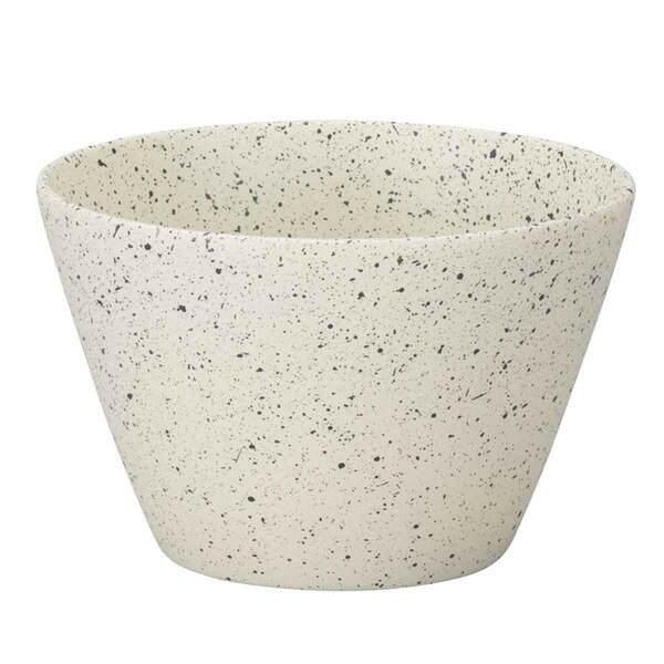 【商品説明】1人分のサラダやスープにボウルおうちでカフェ気分「grano」シリーズハンドメイド塗り仕上げ電子レンジ・食洗機対応落としても割れにくい【商品情報】■サイズ約 高さ7（cm） 直径：約 10.9（cm） 重量：約 94g■材質PET、ABS樹脂■容量約 380ml■生産国日本製■セット内容1個■備考耐熱温度：140度 耐冷温度：-20度 食器洗い乾燥機：使用可能 電子レンジ：使用可能 ※電子レンジでの加熱時間は1000W〜800Wで1分以内、600W〜500Wで3分以内です。 ※食品等に合成着色料が使われている場合、容器に色が付く場合がありますが、衛生上の問題はありません。 ※お客様のお使いのモニター設定、お部屋の照明等により色味が実際と異なる場合があります。 ※重量は商品の特性上、多少の誤差があります。【代引きについて】こちらの商品は、代引きでの出荷は受け付けておりません。【送料について】北海道、沖縄、離島は送料を頂きます。