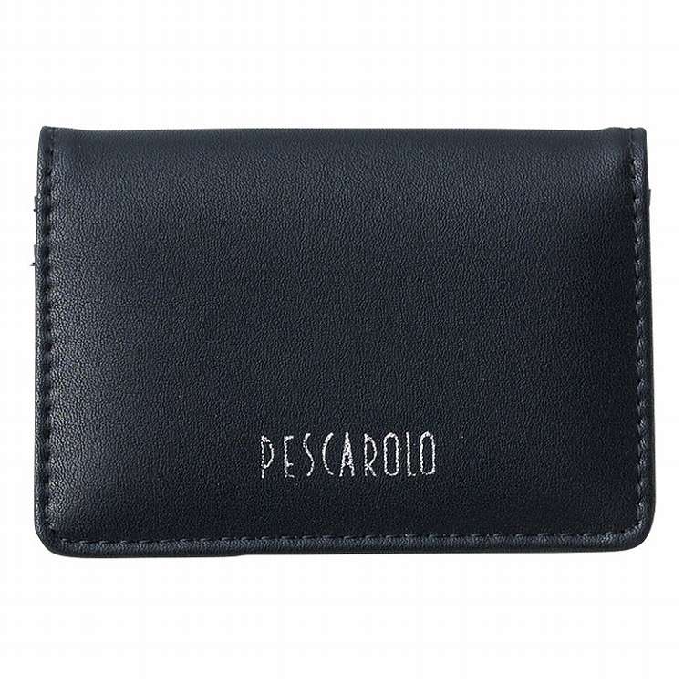 【商品詳細】オープン開閉式。名刺入×1、カード入×2室、ポケット×1室、バックポケット×1室。ロゴ箔押し。材質:外:牛革（床革）、内:合成皮革+シャンタン生地生産国:中国【代引きについて】こちらの商品は、代引きでの出荷は受け付けておりません。【送料について】北海道、沖縄、離島は送料を頂きます。