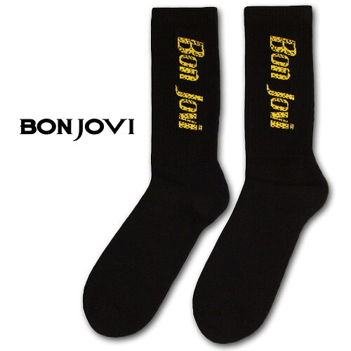 BON JOVIのロゴデザインソックスです。 ハードロックの象徴ともいえるボン・ジョヴィのイエローロゴがブラックの靴下に映えるスタイリッシュなデザイン。ライブやフェスはもちろん、カジュアルなコーディネートにもぴったりなので、デイリーユースにもおすすめです！ 公式ライセンス品 ・ユニセックスデザイン ・ボン・ジョヴィのオリジナルロゴデザイン 【サイズ】UK4-7：約22～25cm 　　　　　UK7-11：約25～29cm 他にもいろいろ【ミュージック】グッズ 種類もいろいろ【ソックス】コーナーボンジョヴィのソックス！