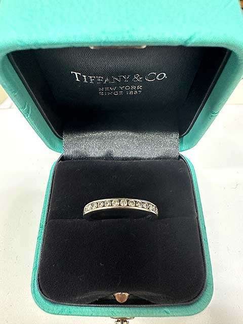 【中古】TIFFANY Co. ティファニー ハーフエタニティ ダイヤモンド リング 指輪 8号 レディース