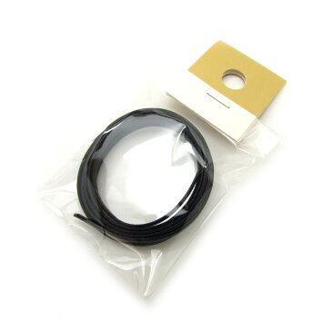 ★切売革紐★ 牛革平ヒモ(無双革) 3mm BK/黒 (1mあたり¥480) 革/平紐/革紐/アクセサリーパーツ/ネックレス/ブレスレット/天然/素材/カラー/ブラック/牛革/手芸用品/アメカジ/切り売り