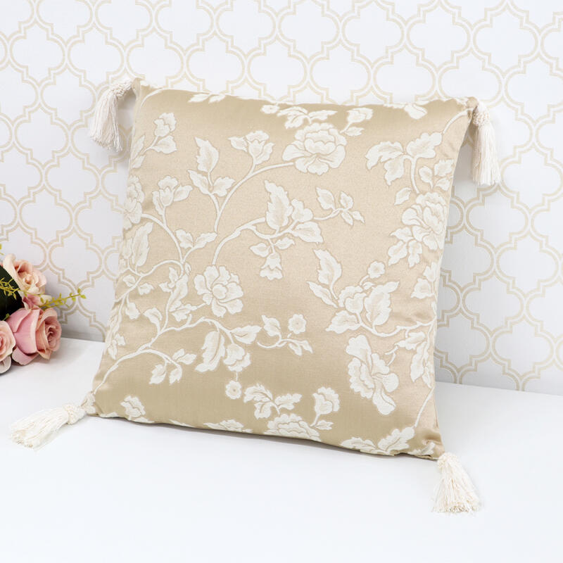 ジェニファーテイラー クッション Heirloomアールーム リビング ダイニング ファブリック タッセル モ..