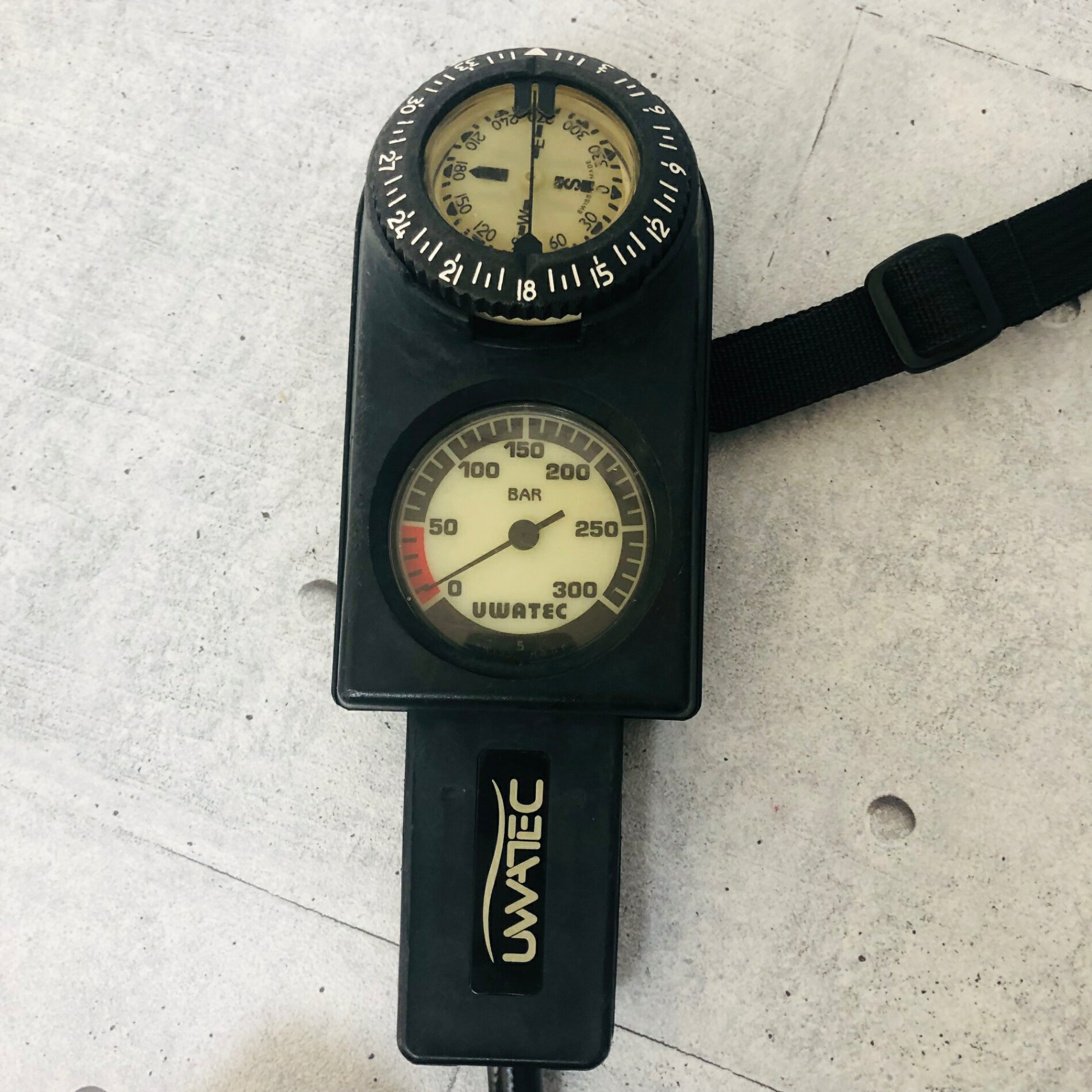 【中古】 レギュレーター SCUBAPRO スキューバプロ MK25 重機材 ダイビング 機材 ...