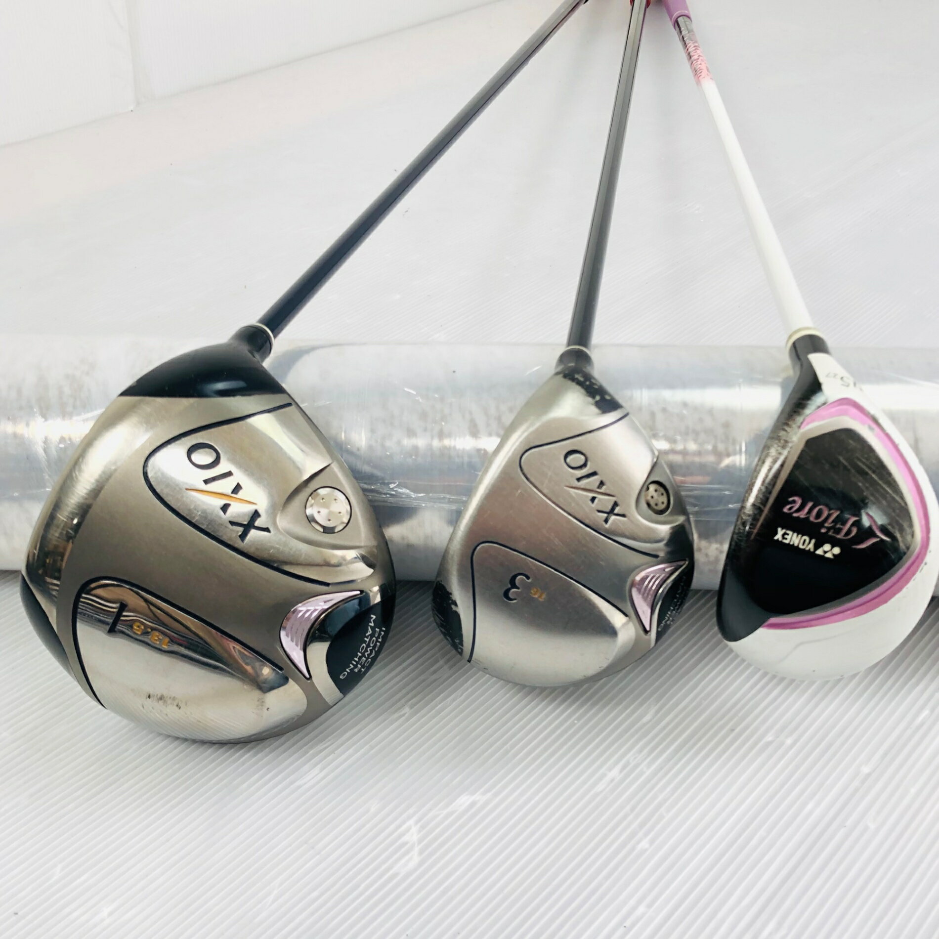 【中古】 レディース DUNLOP ダンロップ XXIO ゼクシオ ゴルフセット クラブ セット 初心者 入門 バッグ付き 右利き パター付 安価　81Y-33