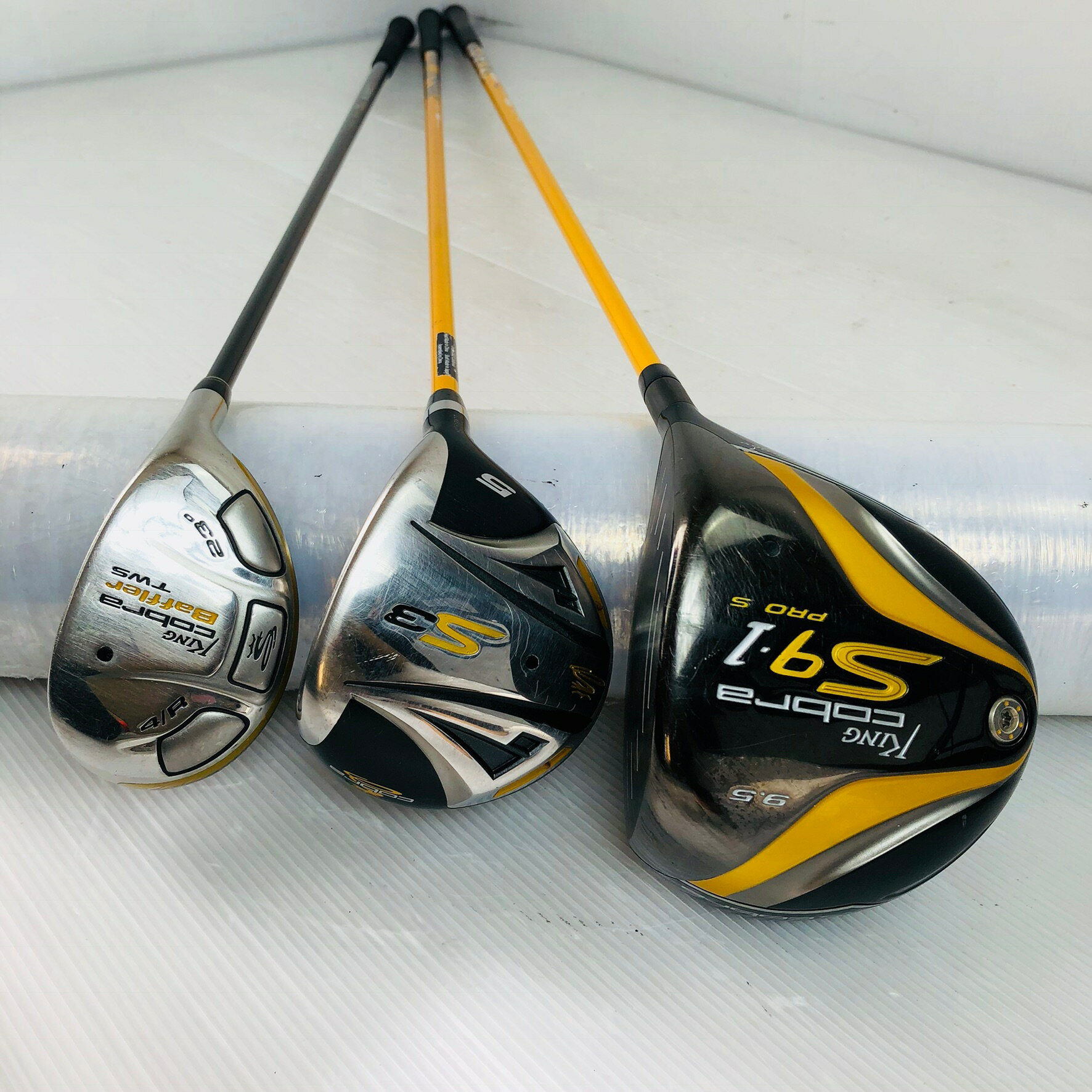 【中古】キャディバッグ付 豪華 14本 Cobra コブラ BRIDGESTONE メンズ ゴルフセット ゴルフクラブセット セット 初心者 入門 フルセット 右利き パター付 安価　81Y-36