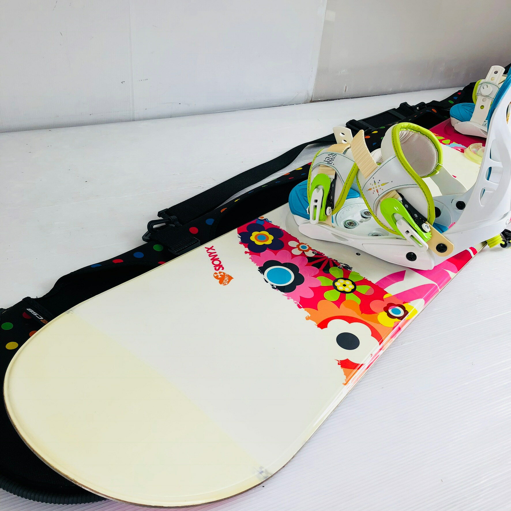 【中古】 SIONYX サイオニクス 143cm スノーボード バインディング ビンディング スノボ 板...