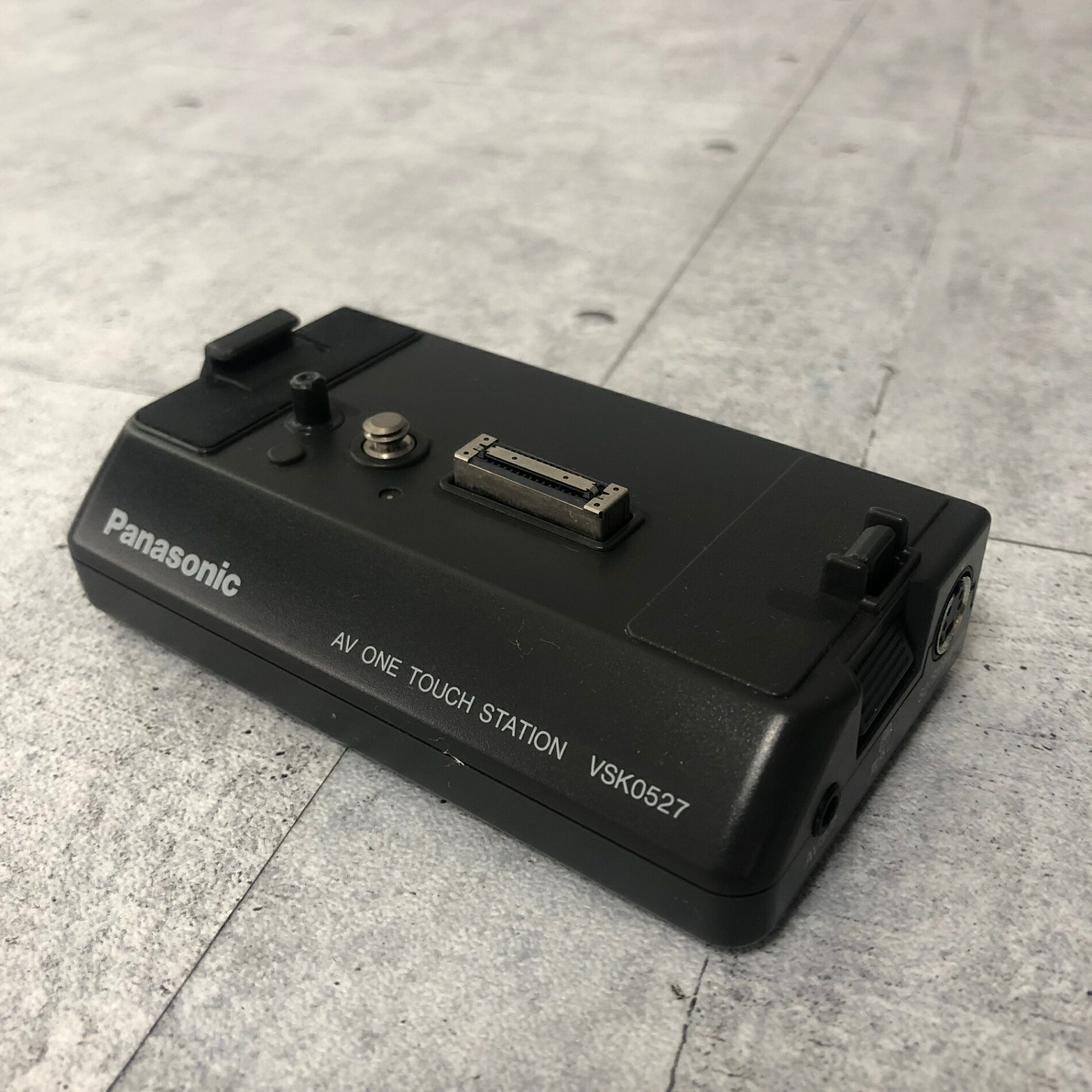 Rakuten - Panasonic パナソニック AV ONE TOUCH STATION VSK0527 ワンタッチステーション ビデオカメラ用
