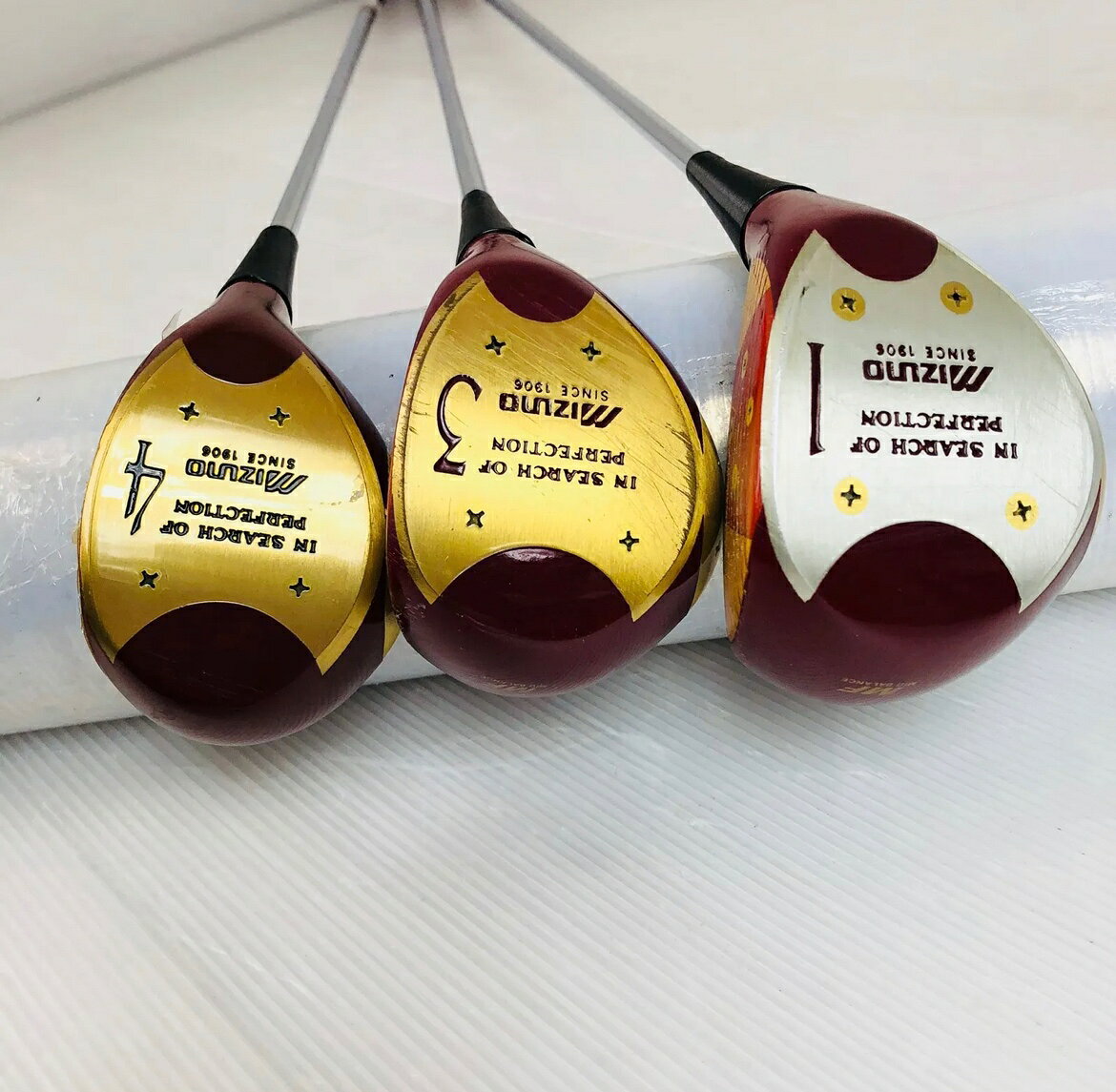 【中古】 レディース MIZUNO ミズノ Champion Flag チャンピオンフラッグ パーシモン ゴルフセット クラブセット ゴルフクラブ セット 初心者 入門 バッグ付き 右利き パター付 安価 Y-96