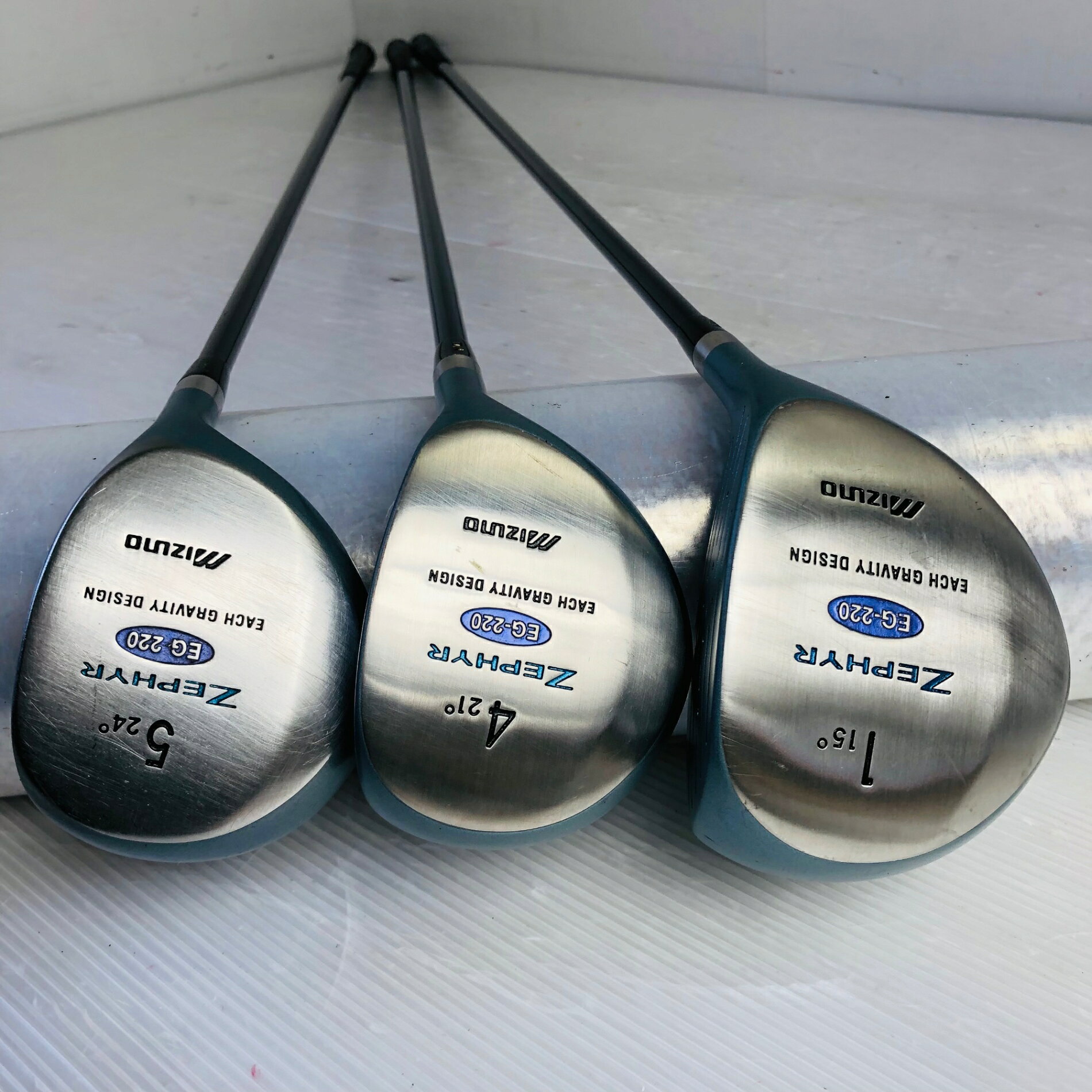 【保証付】【中古】 レディース MIZUNO ミズノ ZEPHYR ゼファー ゴルフクラブセット ゴルフセット クラブセット 初心者 入門 右利き パター付 安価 83Y-119