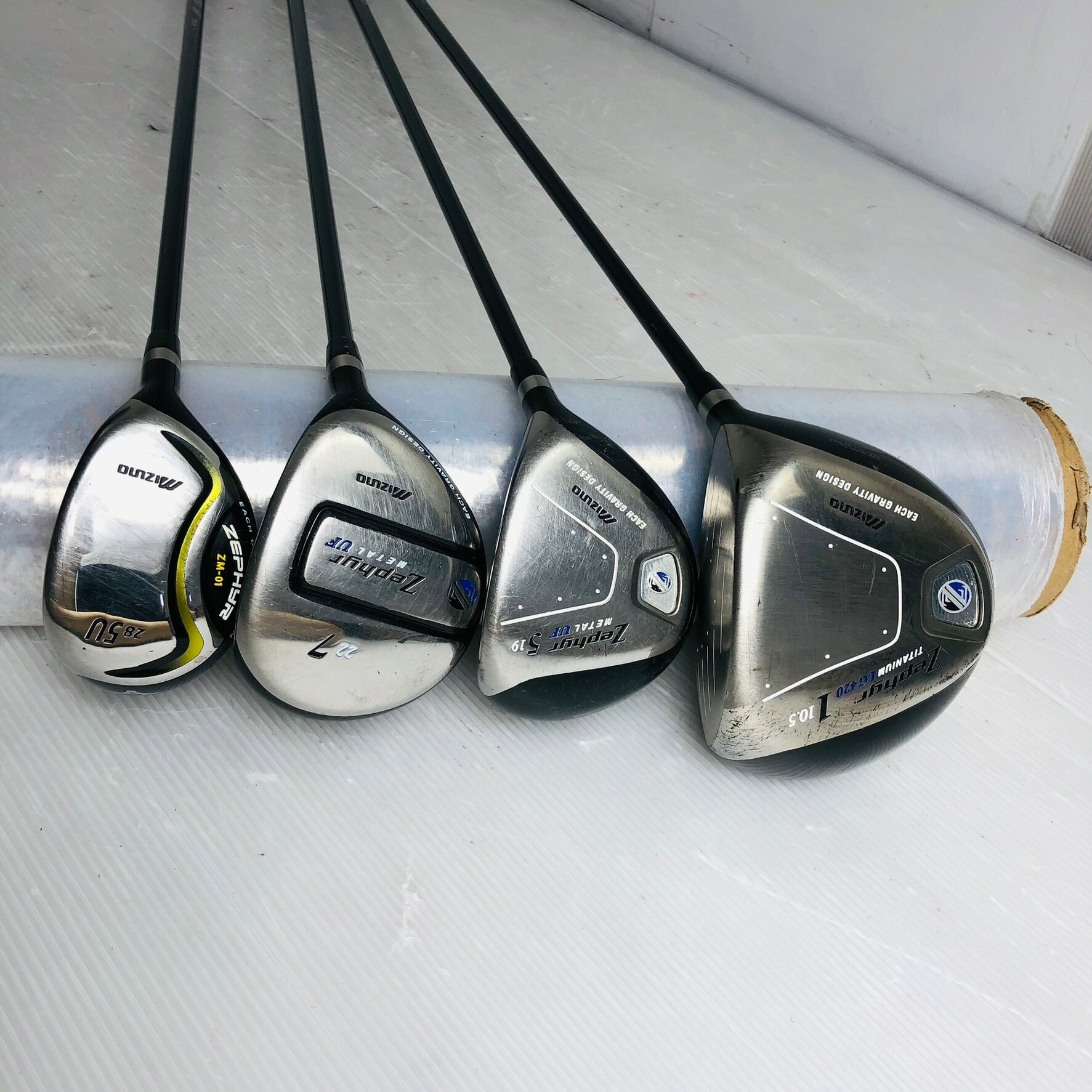 【保証付】【中古】キャディバッグ付 豪華 15本 MIZUNO ミズノ Zephyr ゼファー ゴルフクラブ フルセット ゴルフセット クラブセット メンズ 初心者 入門 右利き パター付 安価　85Y-18