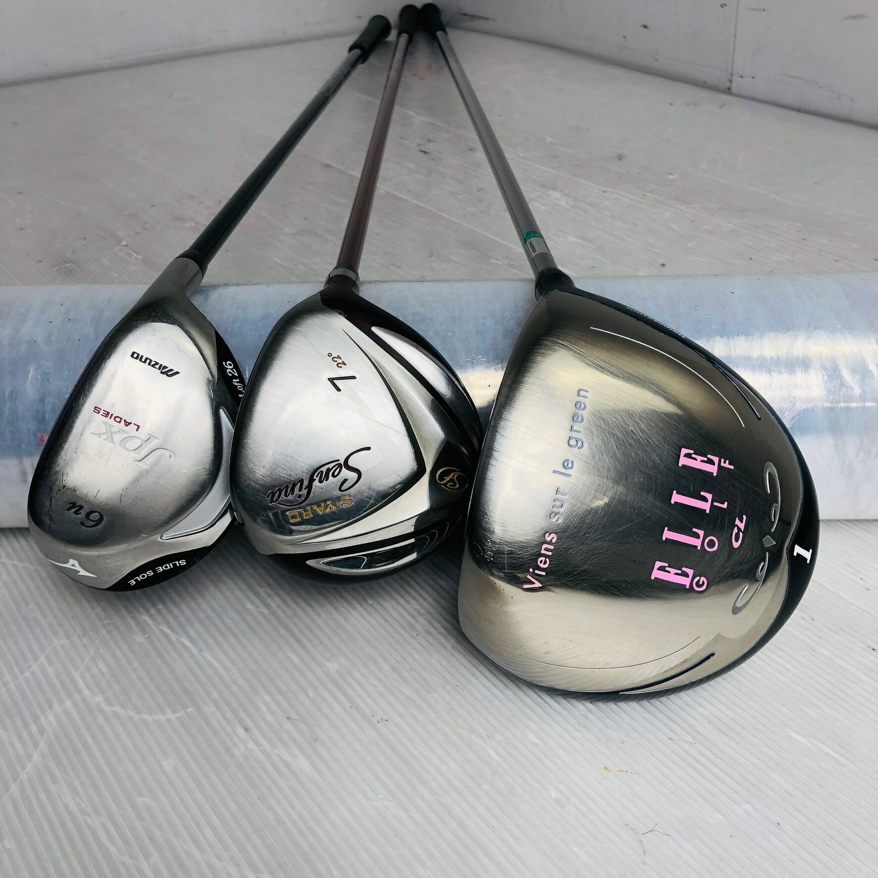 【保証付】【中古】 レディース ELLE エル CL ゴルフクラブセット ゴルフセット クラブセット 初心者 入門 右利き パター付 安価 86Y-86