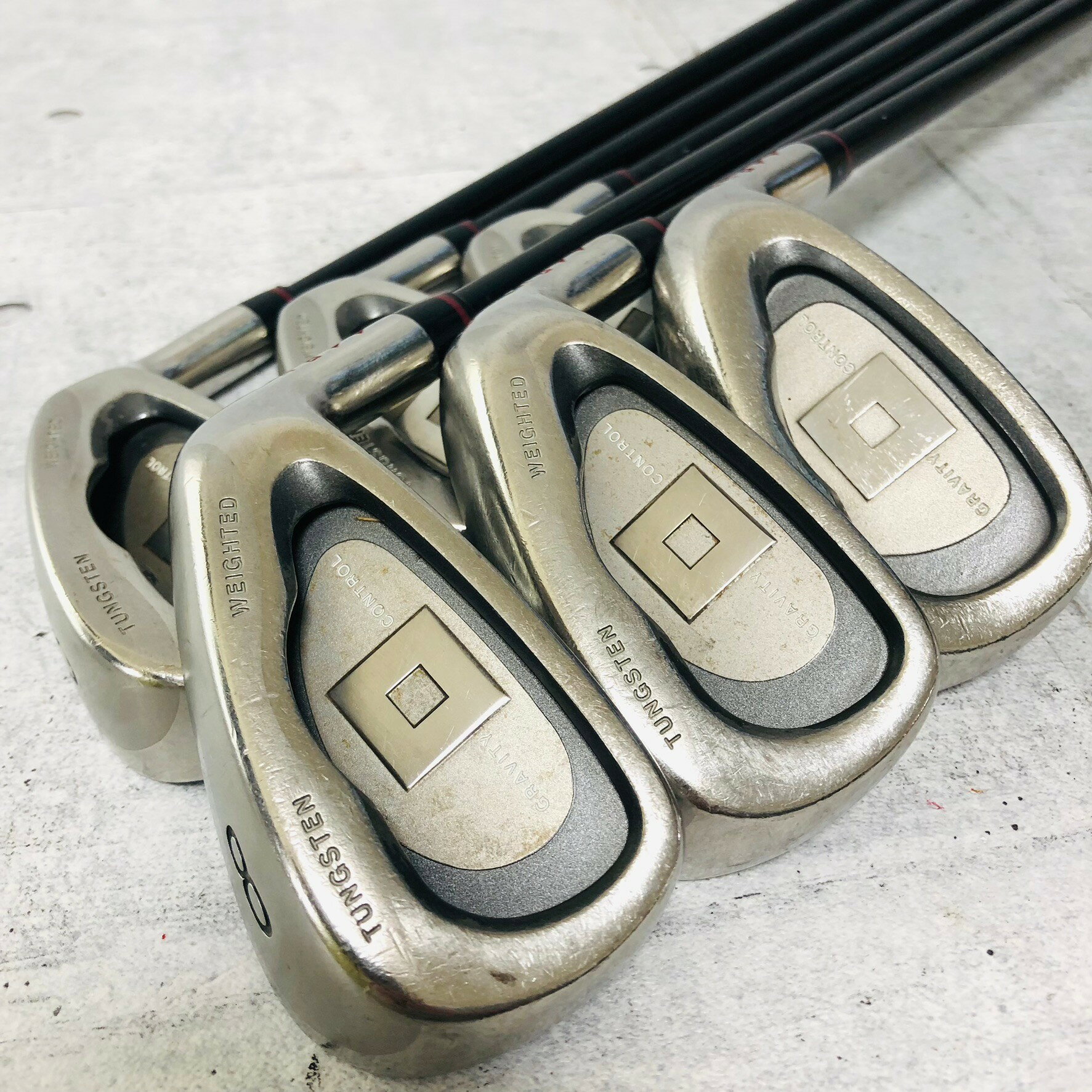 【保証付】【中古】 GLOBERIDE ONOFF グローブライド オノフ ONOFF IRON オノフ アイアン 6本 アイアン メンズ ゴルフ クラブ セット 初心者 入門 右利き