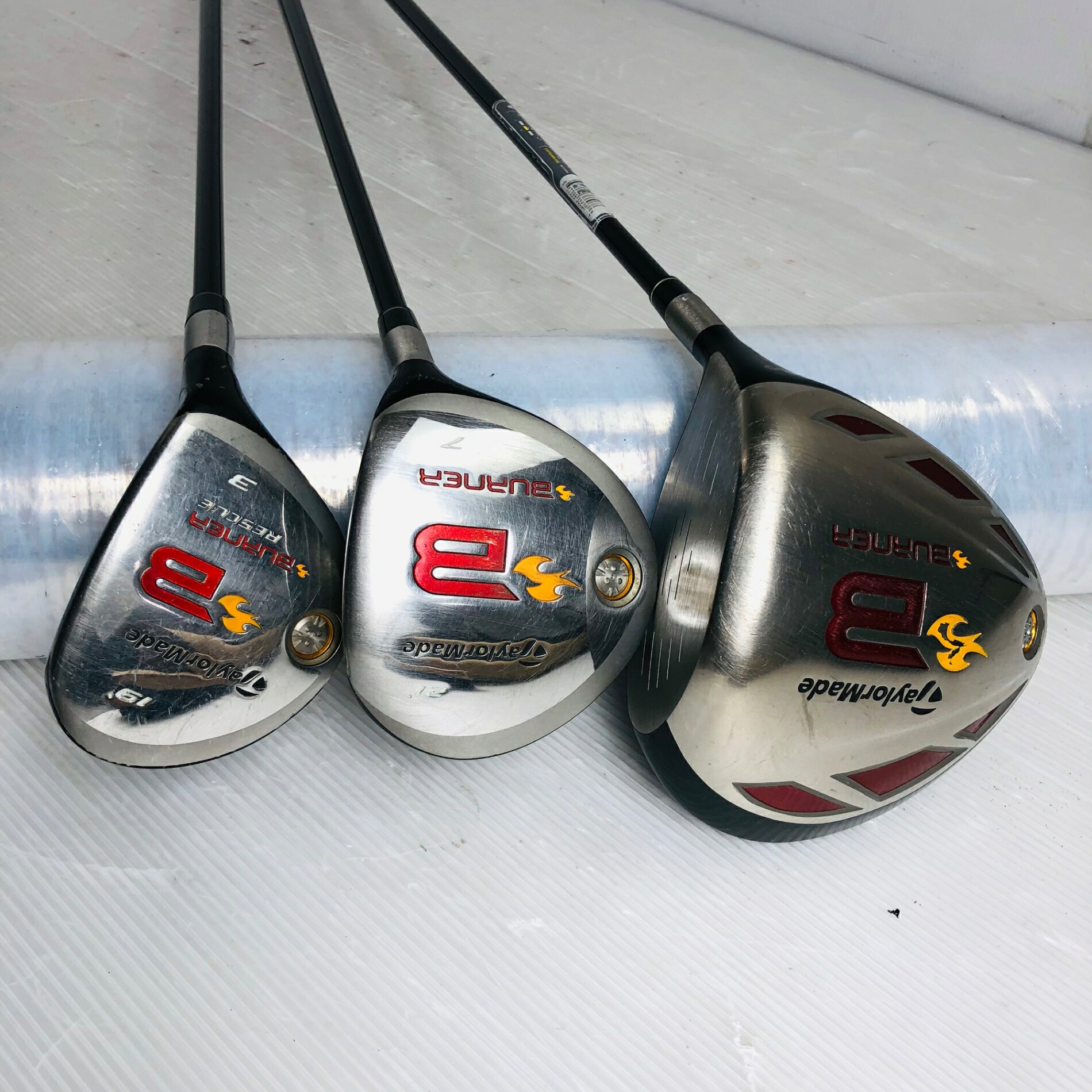 【保証付】【中古】キャディバッグ付 豪華 13本 TaylorMade テーラーメイド BURNER ゴルフクラブ フルセット ゴルフセット クラブセット メンズ 初心者 入門 右利き パター付 安価　EC-87
