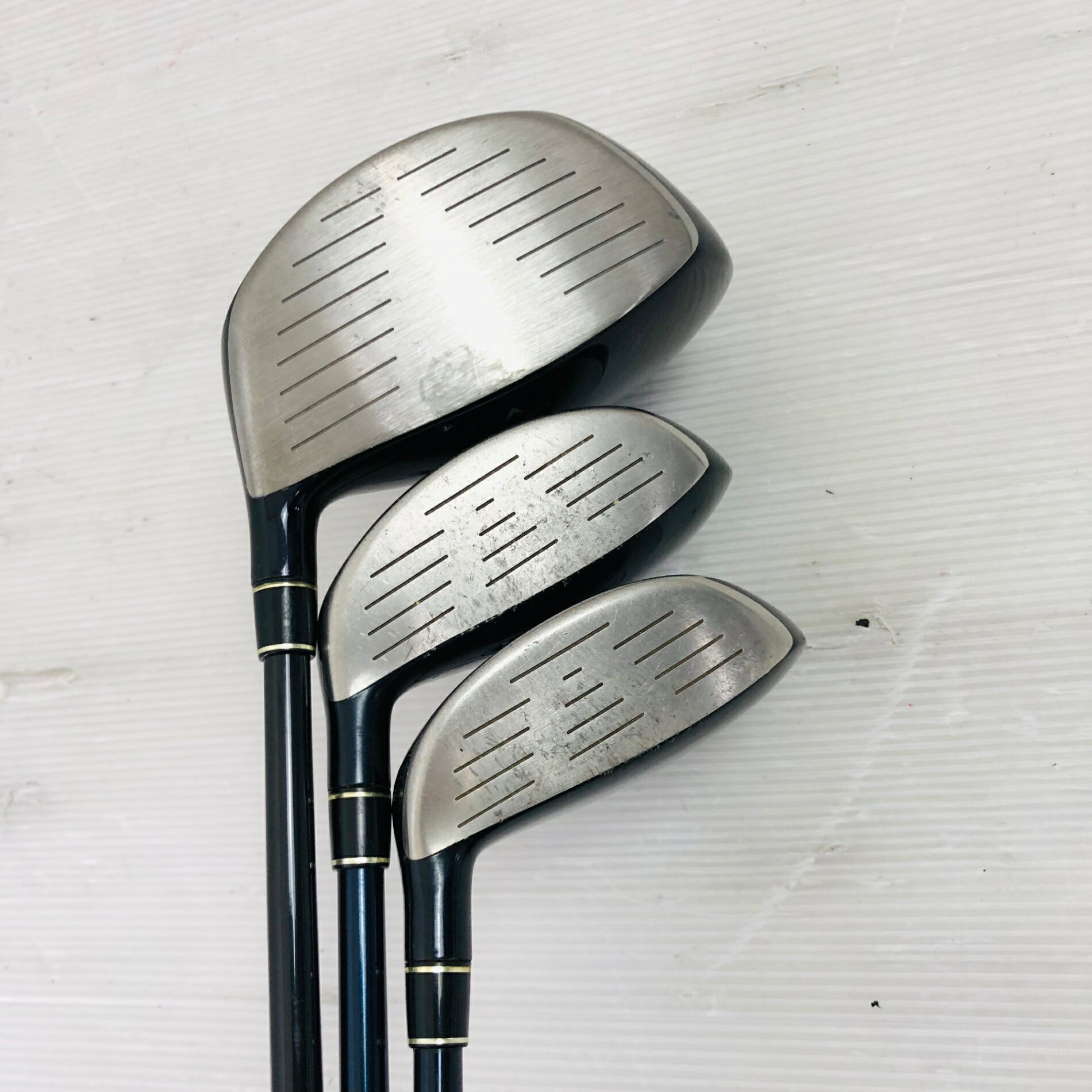 リユースネクスト楽天市場店の【保証付】【中古】キャディバッグ付 BRIDGESTONE ブリヂストン TOUR STAGE ViQ ゴルフクラブ フルセット ゴルフセット クラブセット メンズ 初心者 入門 右利き パター付 安価 EC-86｜アングル3