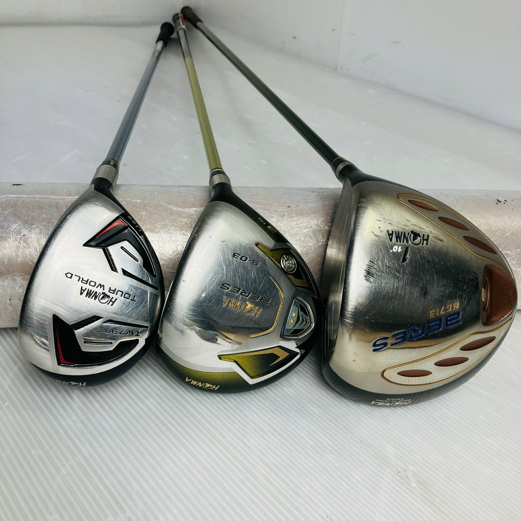 リユースネクスト楽天市場店の【保証付】【中古】キャディバッグ付 豪華 14本 HONMA ホンマ ゴルフクラブ フルセット ゴルフセット クラブセット メンズ 初心者 入門 右利き パター付 安価　86Y-118｜アングル2