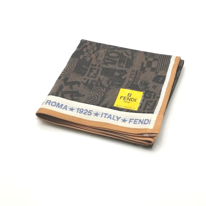 スーパーセール♪全品P10倍メール便対応OK【売れ筋】【未使用ハンカチ】FENDIフェンディハンカチ【ブラウン系】