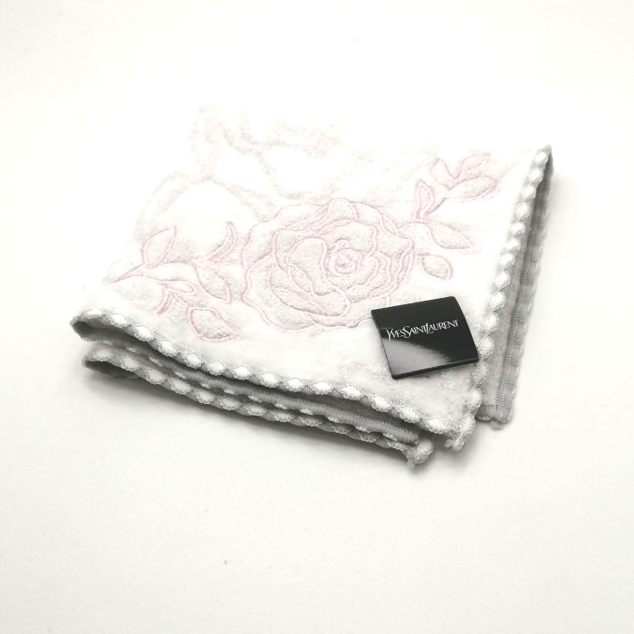 当店でのお買物でSPUトータルP10倍～メール便対応OK【売れ筋】【未使用ハンカチ】YVESSAINTLAURENTイヴサンローランタオルハンカチ【オフホワイト系】
