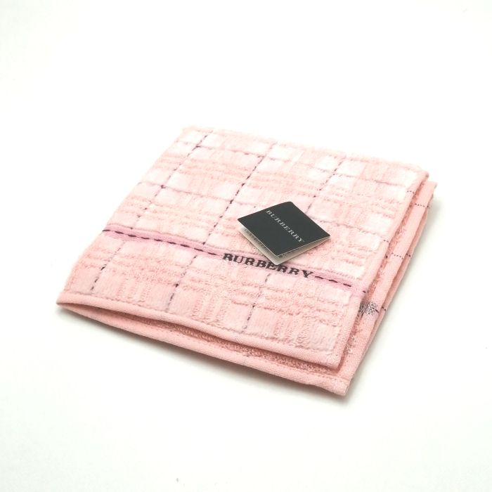 当店でのお買物でSPUトータルP10倍～メール便対応OK【売れ筋】【未使用ハンカチ】BURBERRYバーバリータオルハンカチ【ピンク系】