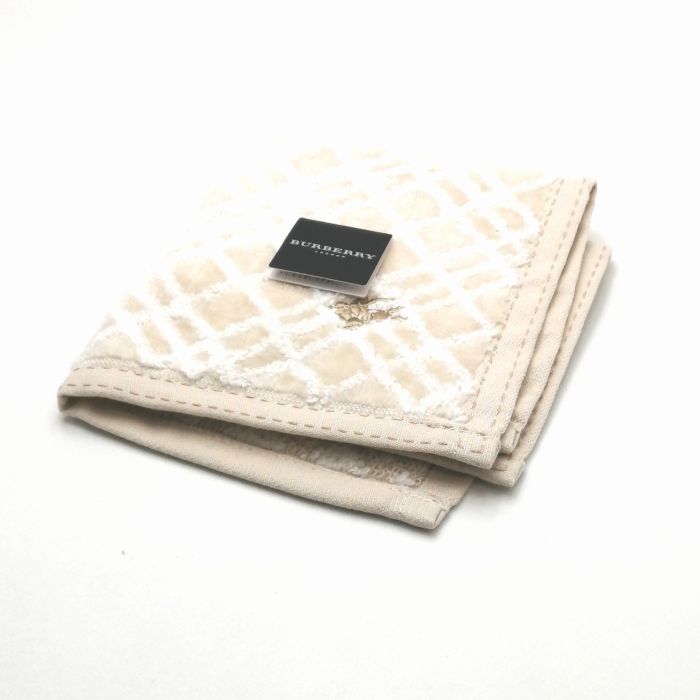 当店でのお買物でSPUトータルP10倍～メール便対応OK【売れ筋】【未使用ハンカチ】BURBERRYバーバリータオルハンカチ【ベージュ系】