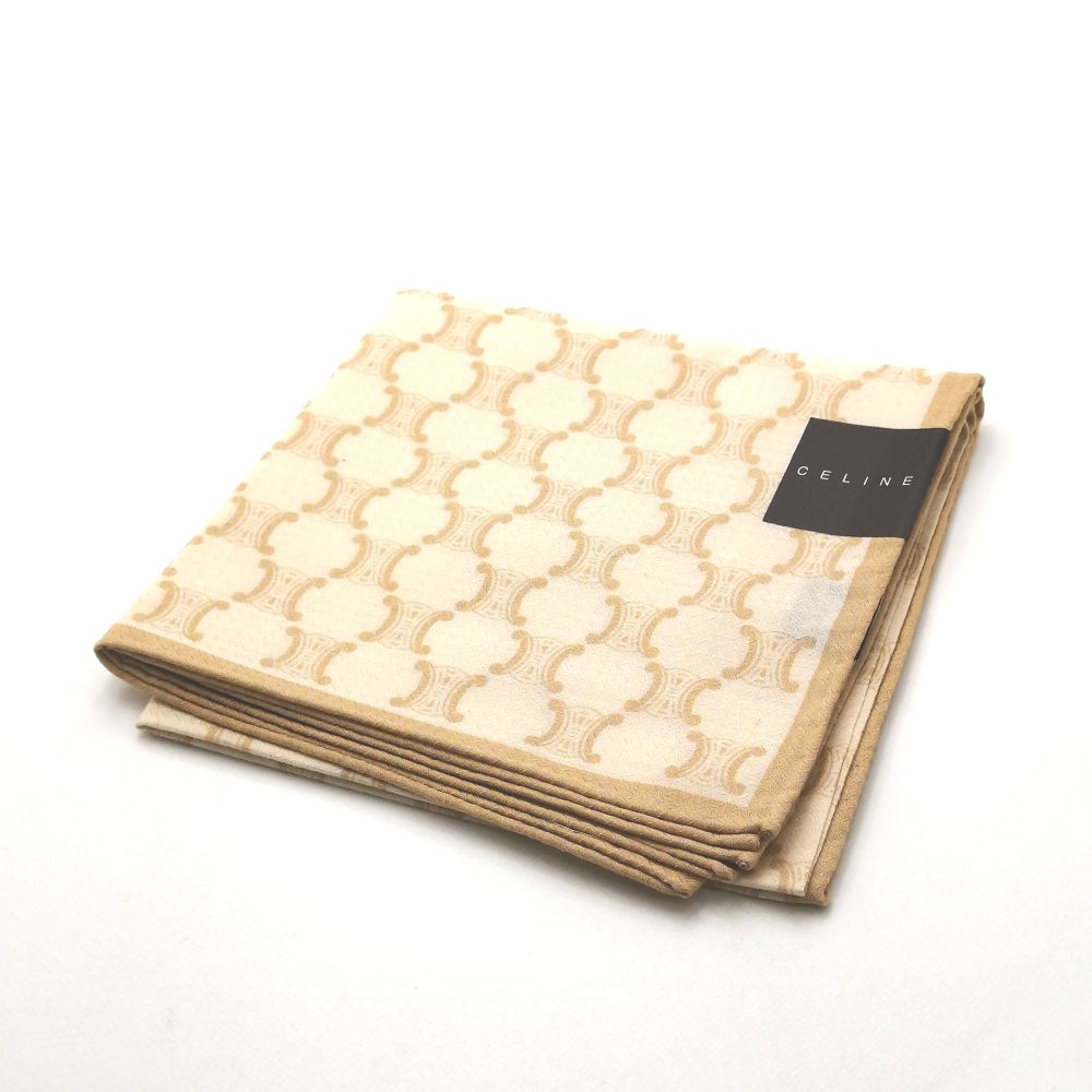月末も当店でお買い物♪全品P10倍メール便対応OK【売れ筋】　【未使用ハンカチ】CELINEセリーヌハンカチ【ベージュ系】