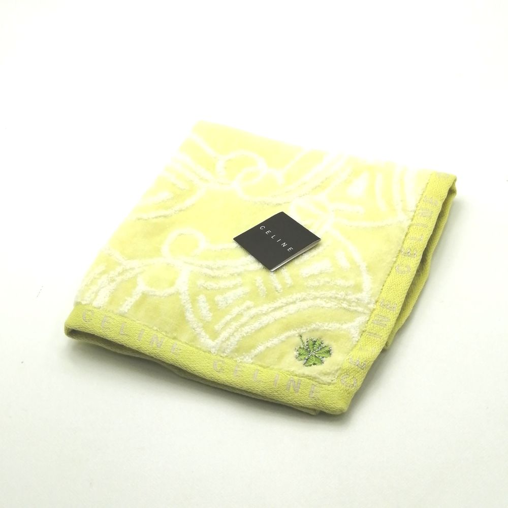 月末も当店でお買い物♪全品P10倍メール便対応OK【売れ筋】　【未使用ハンカチ】CELINEセリーヌタオルハンカチ【グリーン系】