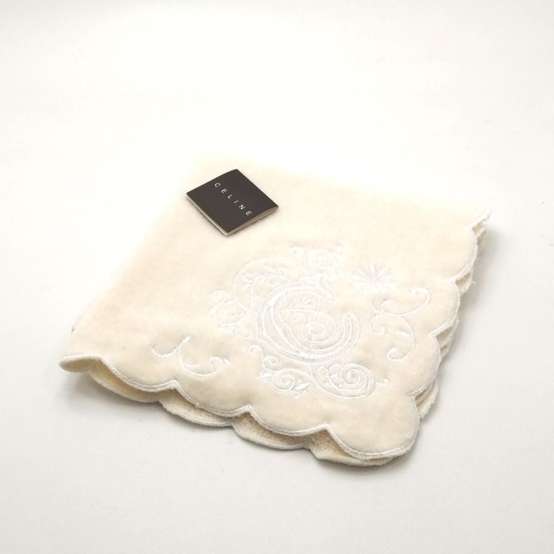 お買い物マラソン♪全品P10倍メール便対応OK【売れ筋】【若干訳アリ】【未使用ハンカチ】CELINEセリーヌタオルハンカチ【ベージュ系】