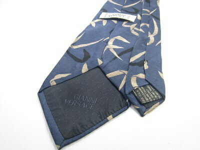 お買い物マラソン♪全品P10倍【中古ネクタイ】【大処分】メール便対応OKVERSACE ヴェルサーチネクタイ【パターン・規則柄系】【ネイビー系】【ランクB】【ネクタイ中古】