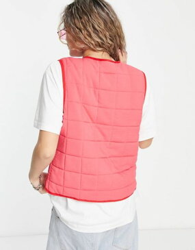 プルアンドベアー レディース タンクトップ トップス Pull&Bear quilted vest in red RED