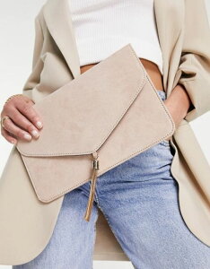  ǥ åХå Хå ASOS DESIGN tassel clutch bag in cream Cream