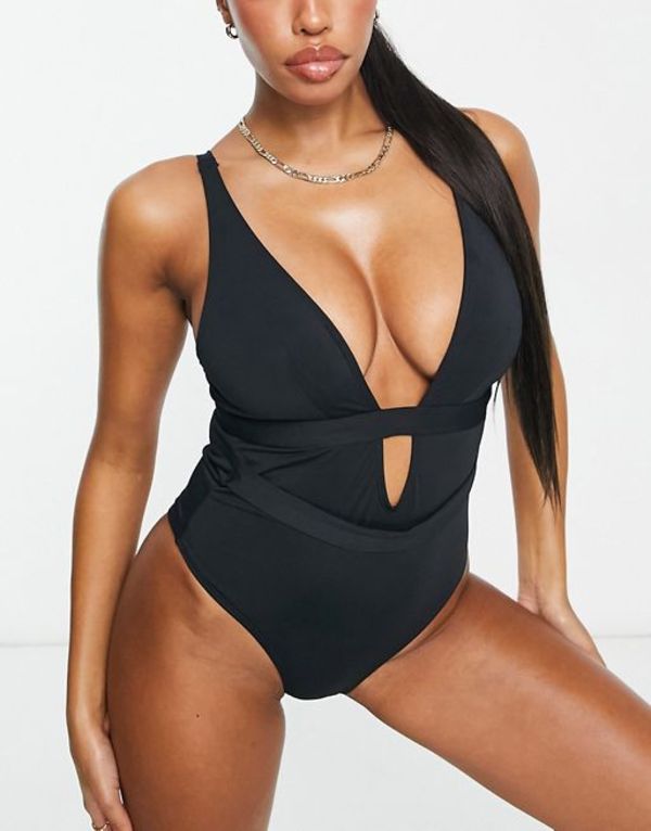 【送料無料】 フルフーアンドウィストル レディース 上下セット 水着 Wolf & Whistle Fuller Bust Exclusive strappy plunge swimsuit in black Black