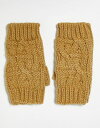 ■ブランド Boardmans (ボードマン)■商品名 Boardmans textured knit mittens in camel■商品は海外よりお取り寄せの商品となりますので、お届けまで10日-14日前後お時間頂いております。 ■ブランド・商品・デザインによって大きな差異がある場合があります。 ■あくまで平均的なサイズ表ですので「目安」として参考にしてください。 ■お届けの商品は1枚目のお写真となります。色展開がある場合、2枚目以降は参考画像となる場合がございます。 ■只今、一部を除くすべて商品につきまして、期間限定で送料無料となります。※沖縄・離島・一部地域は追加送料(3,300円)が掛かります。