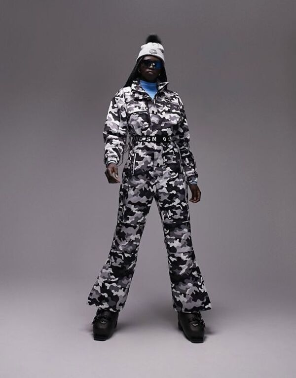 トップショップ 【送料無料】 トップショップ レディース ジャケット・ブルゾン アウター Topshop Sno ski suit with funnel neck & belt in camo print MONOCHROME