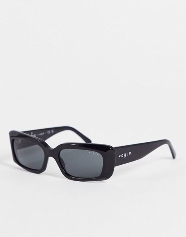 【送料無料】 ヴォーグ レディース サングラス アイウェア アクセサリー Vogue x Hailey Bieber rectangle sunglasses in black Black