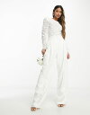 【送料無料】 ワイエーエス レディース シャツ トップス Y.A.S Bridal 3D floral long sleeve bodice top in white Gardenia