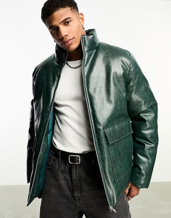 【送料無料】 エイソス メンズ ジャケット・ブルゾン アウター ASOS DESIGN puffer jacket in green faux leather with funnel neck GREEN