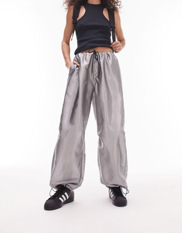 yz gbvVbv fB[X MX {gX Topshop oversized balloon nylon parachute pants in metallic silver SILVER