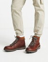 【送料無料】 レッドテープ メンズ ブーツ・レインブーツ シューズ Red Tape faux fur lined outdoors boots in brown leather Brown wood