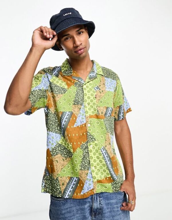 【送料無料】 リーバイス メンズ シャツ トップス Levi 039 s sunset camp shirt in pattern bandana print Thyme