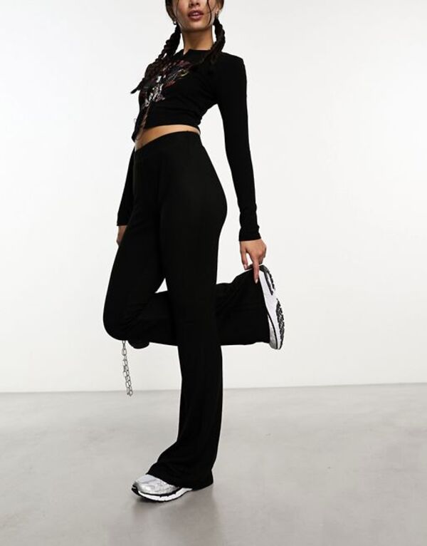  ノイジーメイ レディース カジュアルパンツ ボトムス Noisy May high waisted knitted flared pants in black Black