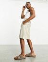 エイソス 【送料無料】 エイソス メンズ ハーフパンツ・ショーツ ボトムス ASOS DESIGN skater textured shorts in longer length in tan stripe Tan