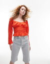 【送料無料】 トップショップ レディース シャツ トップス Topshop sweetheart neck textured long sleeve top in red RED