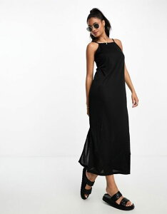 ̵ ԡ ǥ ԡ ȥåץ Pieces square neck strap detail midi dress in black Black