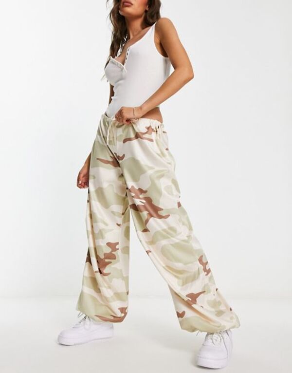 yz GC\X fB[X MX {gX ASOS DESIGN satin parachute pants in camo Camo