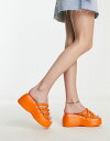 【送料無料】 デイジーストリート レディース サンダル シューズ Daisy Street chunky sole strappy sandals in orange ORANGE