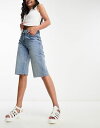 【送料無料】 コルージョン レディース ハーフパンツ ショーツ ボトムス COLLUSION baggy denim skater short in light blue LIGHT BLUE