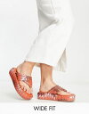 【送料無料】 エイソス レディース サンダル シューズ ASOS DESIGN Wide Fit Francesca flatform flat sandals in retro print - MULTI Retro print