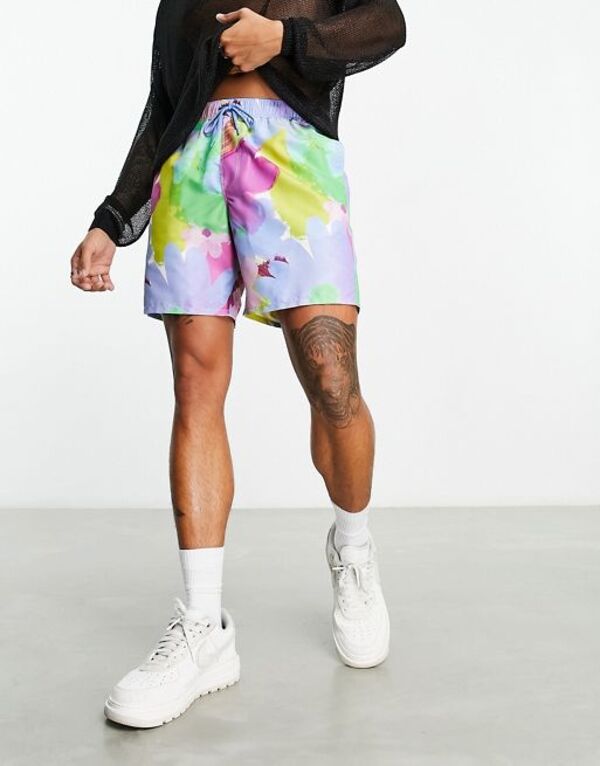 【送料無料】 エイソス メンズ ハーフパンツ・ショーツ 水着 ASOS DESIGN swim shorts in mid length in abstract floral print Multi