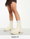 【送料無料】 エイソス レディース ブーツ・レインブーツ シューズ ASOS DESIGN Wide Fit Anthem chunky chelsea boots in off-white WHITE